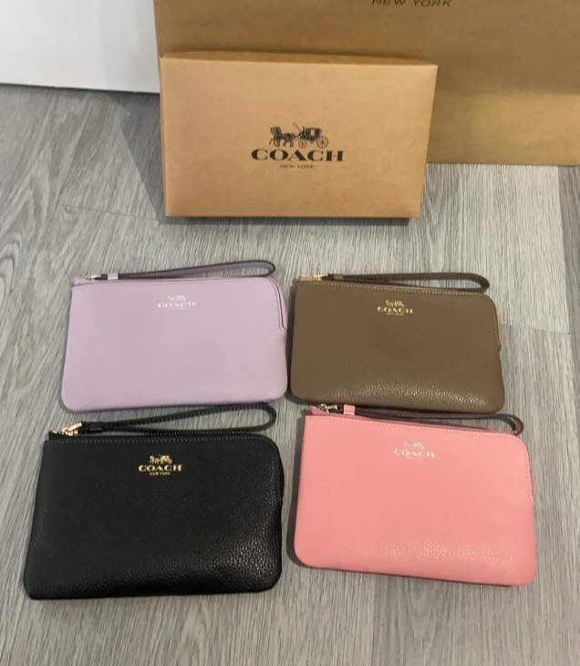 Picture of Coach Wallets _SKUfw218532843fw